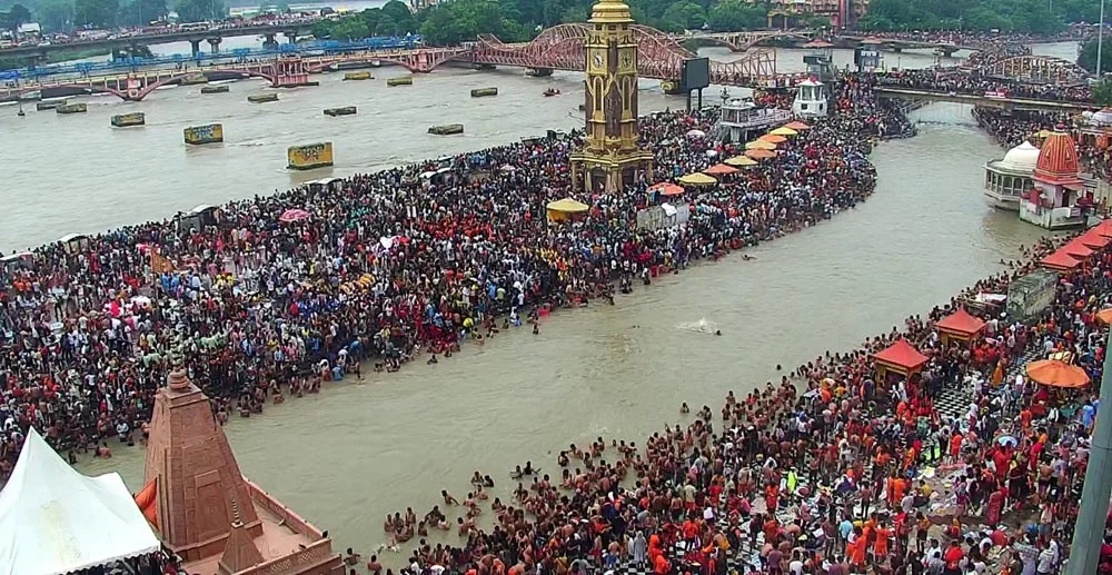 हरिद्वार में उमडा डाक कांवडियों का सैलाब, हर-हर महादेव, बम-बम भोले से गुंजी तीर्थनगरी