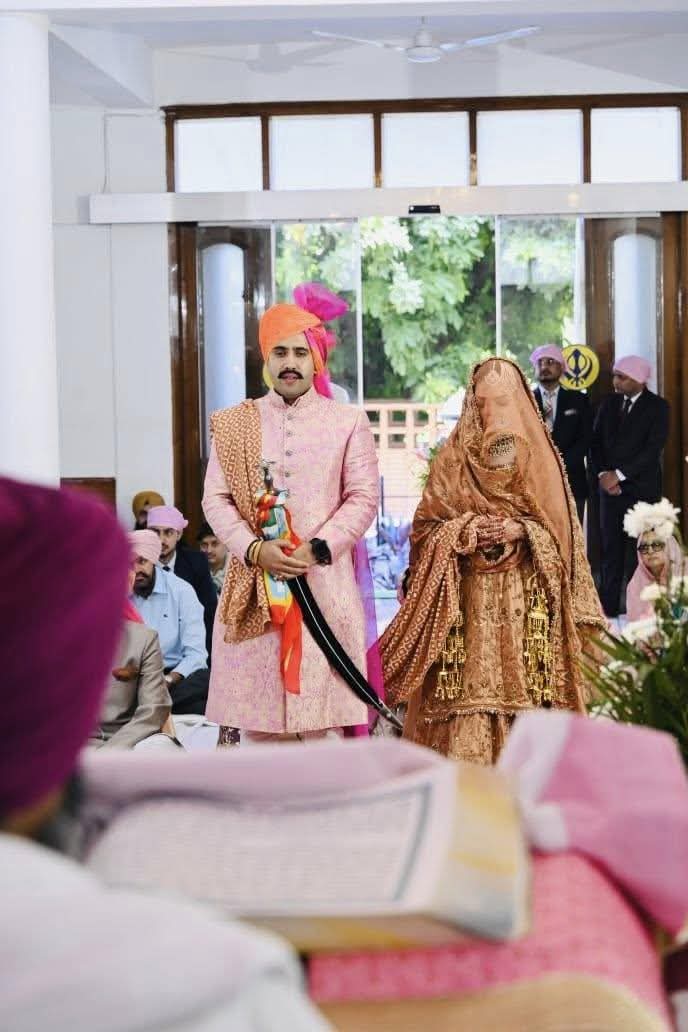 Vikramaditya Singh Marriage: सादगी की शादी में भी दिखा राजशाही अंदाज, दुल्हन ने पहने खास आभूषण; दिग्गज नेता भी पहुंचे